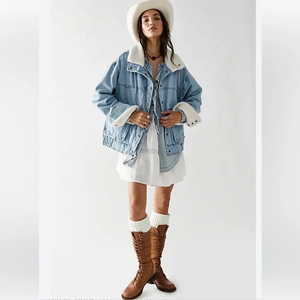 Free People Ariel Cozy Denim Bomber in Casper Wash - Picture 2 of 8